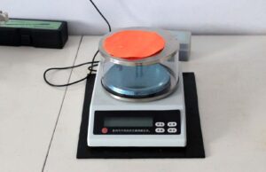 Electronic Balance Scale