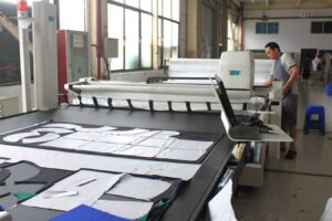 automatic cutting table 3